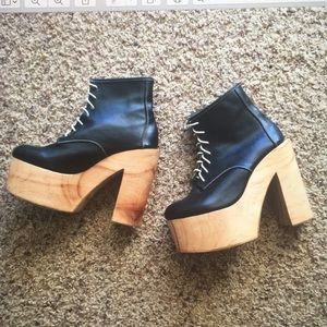 ISO deandri helga shoes/ wooden platform hightop